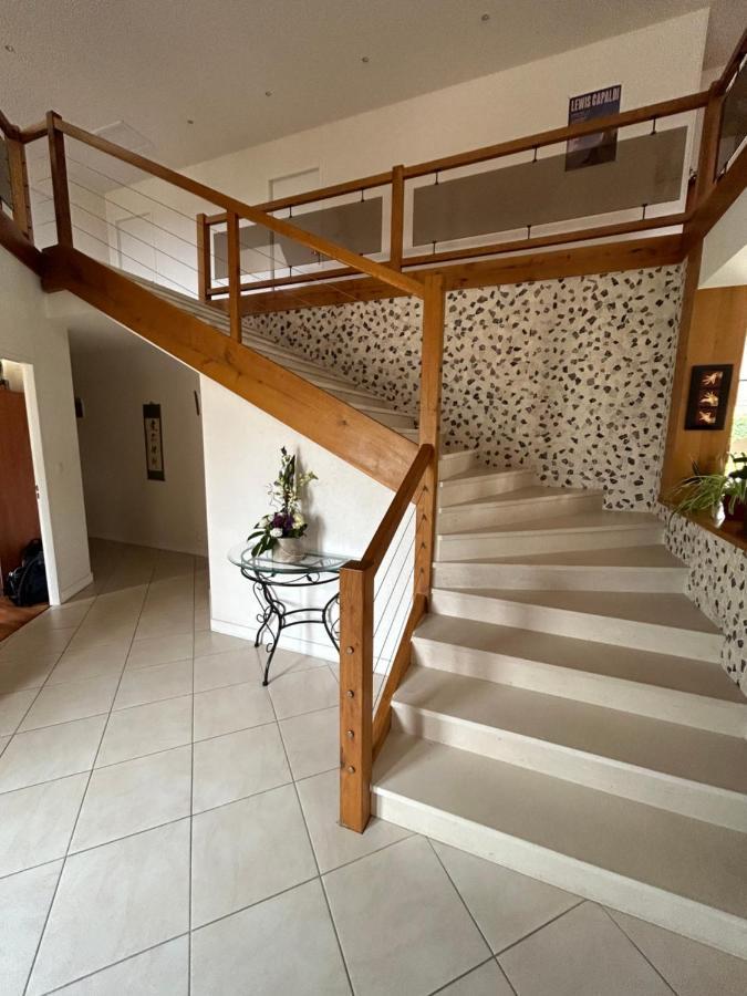 Maison Karmanor Monthoiron Экстерьер фото